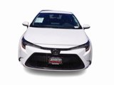 Used 2022 Toyota Corolla LE image 3