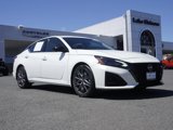 Used 2023 Nissan Altima 2.0 SR image 2