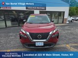 Used 2021 Nissan Rogue S image 2