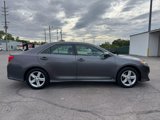 Used 2014 Toyota Camry SE image 4