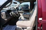 Used 2004 Ford F250 Lariat image 2