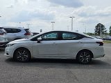Used 2020 Nissan Versa SV image 3