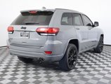 Used 2020 Jeep Grand Cherokee Altitude image 4