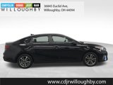 Used 2022 Kia Forte LXS image 4