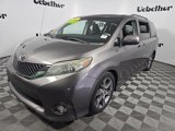 Used 2012 Toyota Sienna SE image 3