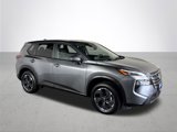 Used 2024 Nissan Rogue SV image 4
