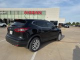 Certified 2022 Nissan Rogue Sport S image 5