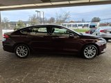 Used 2017 Ford Fusion SE w/ Fusion SE Technology Package image 4