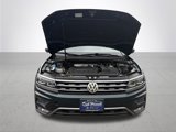Used 2019 Volkswagen Tiguan SEL Premium image 4