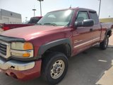 Used 2004 GMC Sierra 2500 SLT w/ Heavy-Duty Power Package image 2