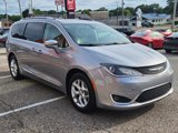 Used 2020 Chrysler Pacifica Limited image 5