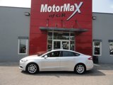 Used 2015 Ford Fusion SE image 2