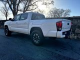 Used 2018 Toyota Tacoma SR image 3