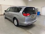 Used 2017 Chrysler Pacifica LX image 6