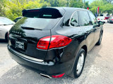 Used 2011 Porsche Cayenne S image 2