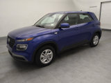 Used 2021 Hyundai Venue SE image 2