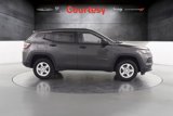 Used 2022 Jeep Compass Sport image 3
