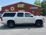 Used 2013 Chevrolet Suburban LT w/ Luxury Package image 2