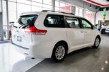 Used 2014 Toyota Sienna XLE image 5