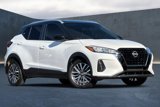 Used 2024 Nissan Kicks SV image 2