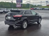 Used 2023 Ford Edge Titanium image 5