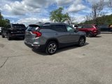 Used 2021 GMC Terrain SLT image 3