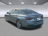 Used 2024 Volkswagen Jetta SE w/ Panoramic Sunroof Package image 5