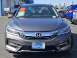 Used 2016 Honda Accord Touring image 2