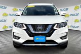 Used 2017 Nissan Rogue SV image 2