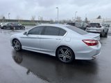 Used 2017 Honda Accord Touring image 3