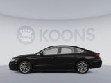 Used 2022 Hyundai Sonata SEL w/ Preferred Accessory Package image 2