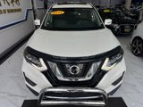 Used 2017 Nissan Rogue SL image 2