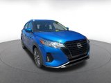 Used 2024 Nissan Kicks SV image 3