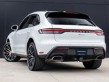 Certified 2025 Porsche Macan image 3