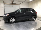 Used 2018 Chevrolet Trax LT w/ Sun & Sound Package image 4