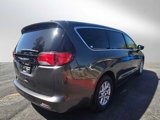Used 2022 Chrysler Voyager LX image 5