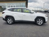Used 2022 Hyundai Tucson SE image 3