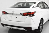 Used 2022 Nissan Versa SV image 3