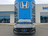 Used 2023 Hyundai Elantra SE image 2
