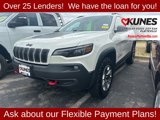 Used 2019 Jeep Cherokee Trailhawk image 2