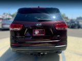 Used 2017 Kia Sorento LX w/ LX Convenience Package image 4