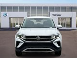 Used 2022 Volkswagen Taos SEL image 2