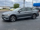 Used 2021 Volkswagen Jetta SEL image 3