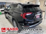 Used 2024 GMC Terrain SLT image 2