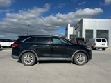 Used 2018 Kia Sorento LX image 3