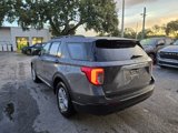 Used 2022 Ford Explorer XLT image 4