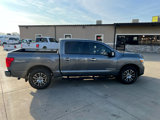 Used 2021 Nissan Titan SV w/ SV Convenience Package image 6