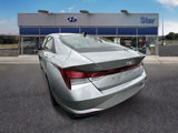 Used 2022 Hyundai Elantra SEL w/ Convenience Package image 4