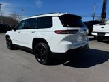 Used 2023 Jeep Grand Cherokee L Laredo image 3