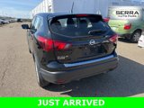 Used 2018 Nissan Rogue Sport S w/ S Appearance Package image 4